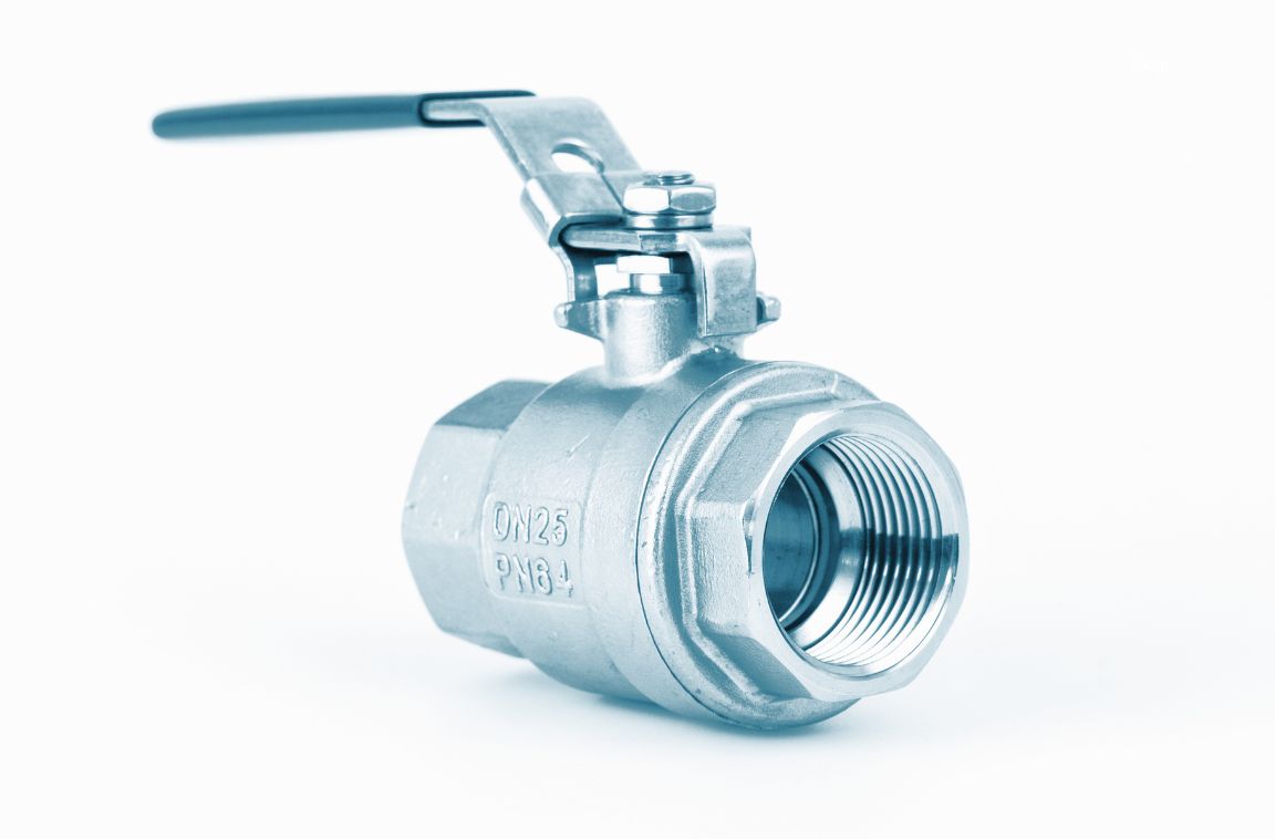 brass vs. stainless steel valves (2) a stainless steel valve